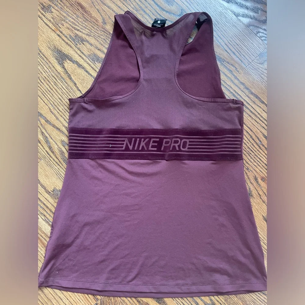 Nike Pro burgundy mesh yoga workout tank top L - Picture 5 of 6